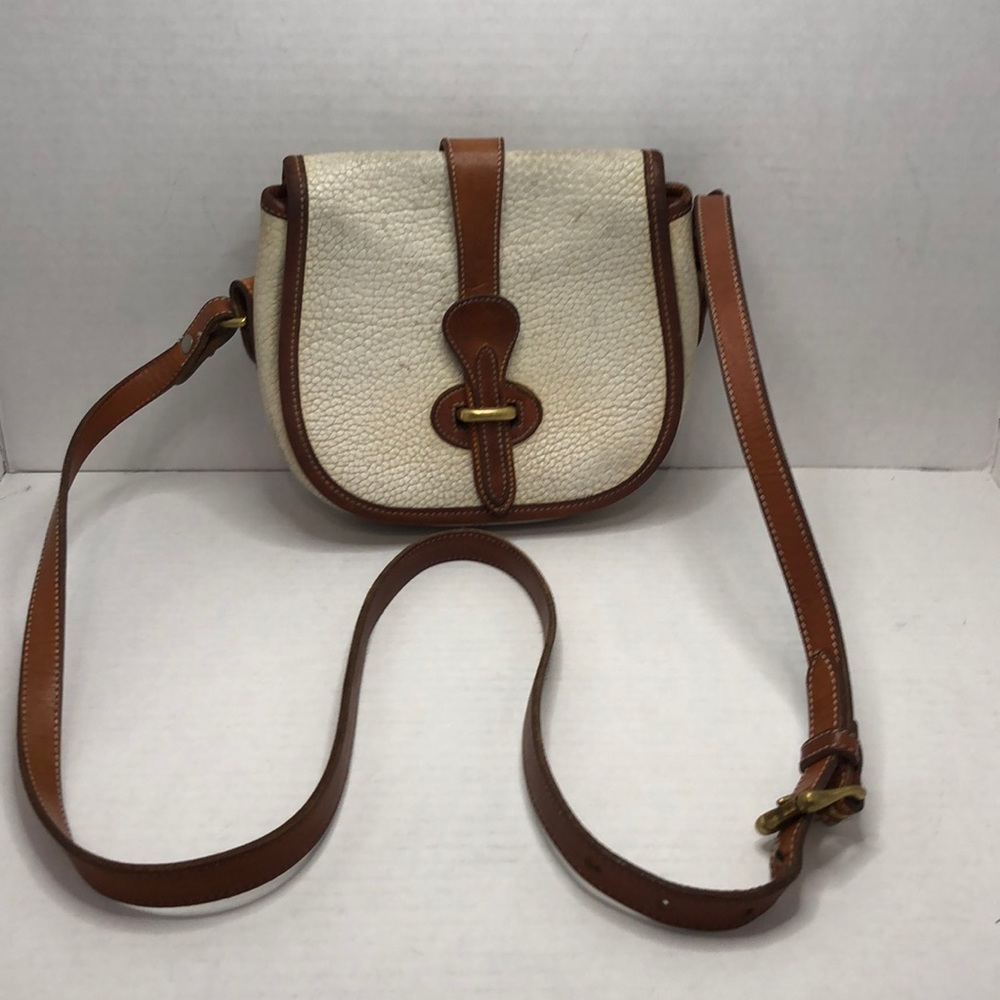 Authentic Vintage Dooney and bourke crossbody bag